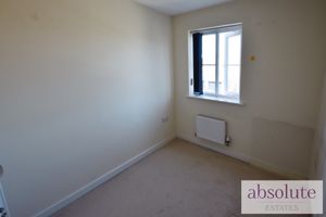 Bedroom- click for photo gallery